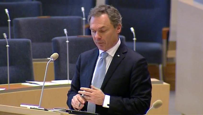 Still from Interpellationsdebatt: Mandatet för regeringens samordnare Lars Leijonborg
