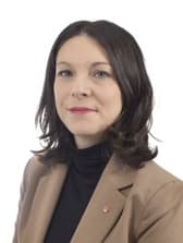 Förbjudande av Onlyfans (Svar på skriftlig fråga 2024/25:983 besvarad