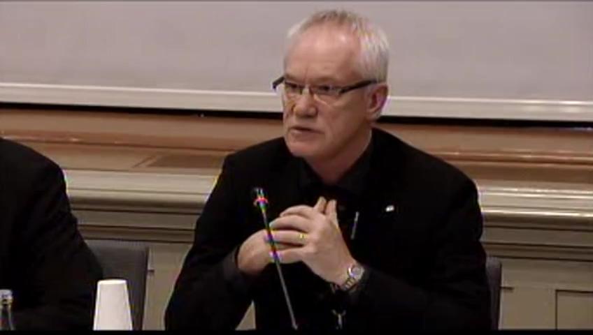 Stillbild från Öppen utfrågning, Kommunal ekonomi