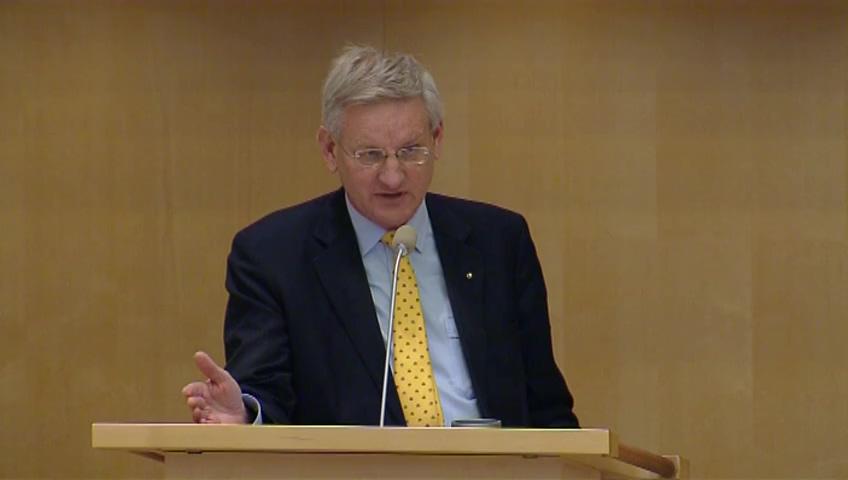 Stillbild från Utrikespolitisk debatt, Foreign policy debate