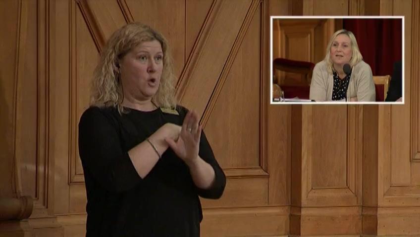 Stillbild från Öppen utfrågning, Öppen utfrågning om tillgängligheten inom kulturen - teckenspråkstolkning