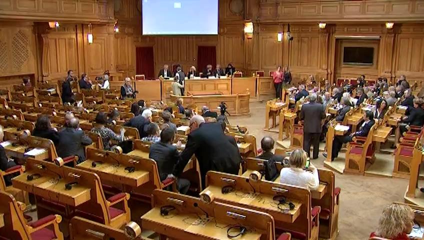 Stillbild från Öppen utfrågning, Ekonomisk politik i Sverige och EU