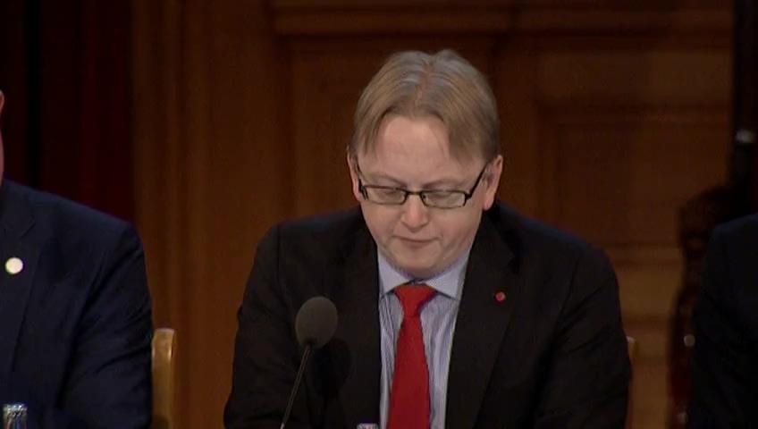 Stillbild från Öppen utfrågning, Öppen utfrågning om kontanthanteringen i samhället