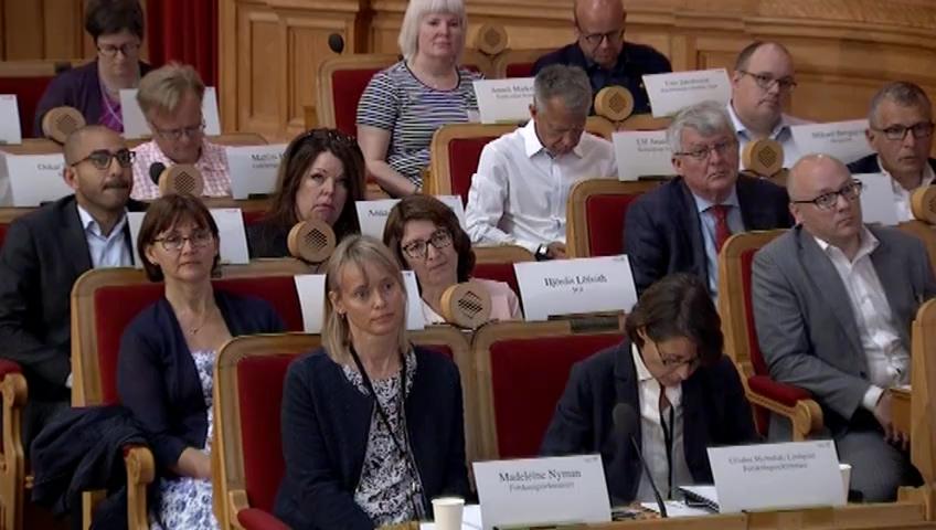 Stillbild från Öppen utfrågning, Öppen utfrågning om anpassningen av väg och järnväg till ett förändrat klimat.