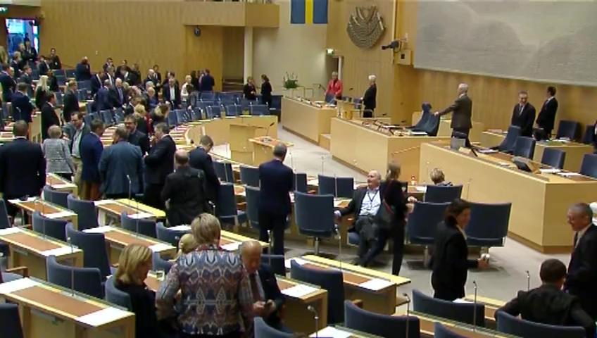 Stillbild från Regeringsförklaring, Statement of government policy