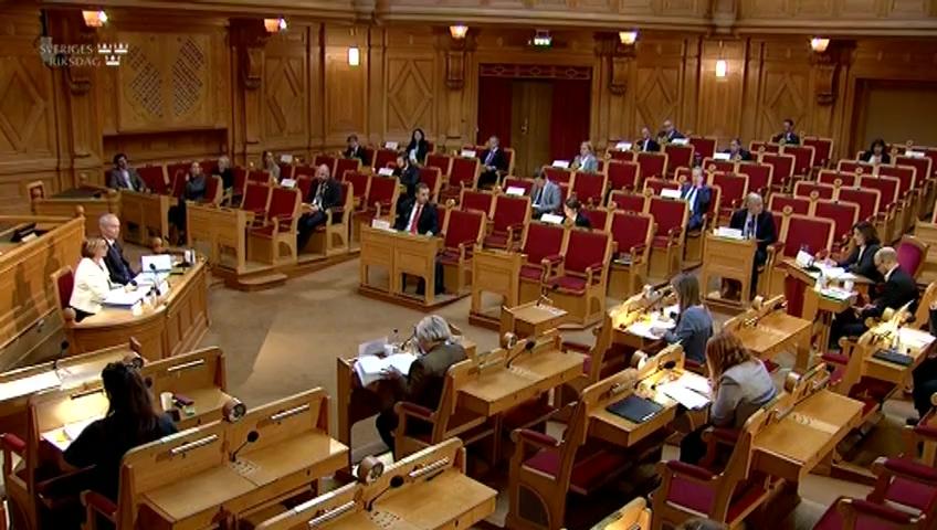 Stillbild från Öppen utfrågning, KU-utfrågning med miljö- och klimatminister Isabella Lövin (MP)