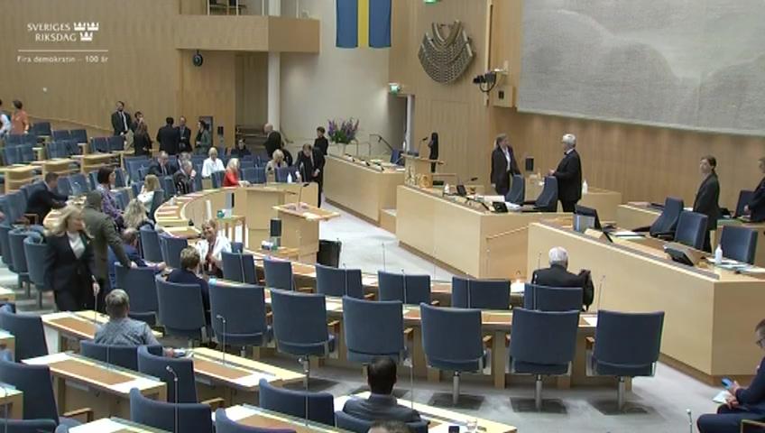 Stillbild från Partiledardebatt, Debate between party leaders