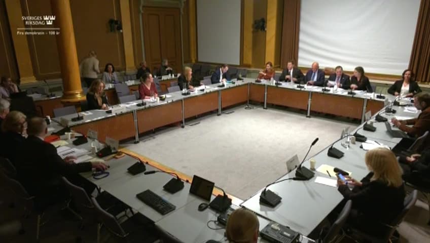 Stillbild från Öppet sammanträde, Öppet sammanträde i EU-nämnden