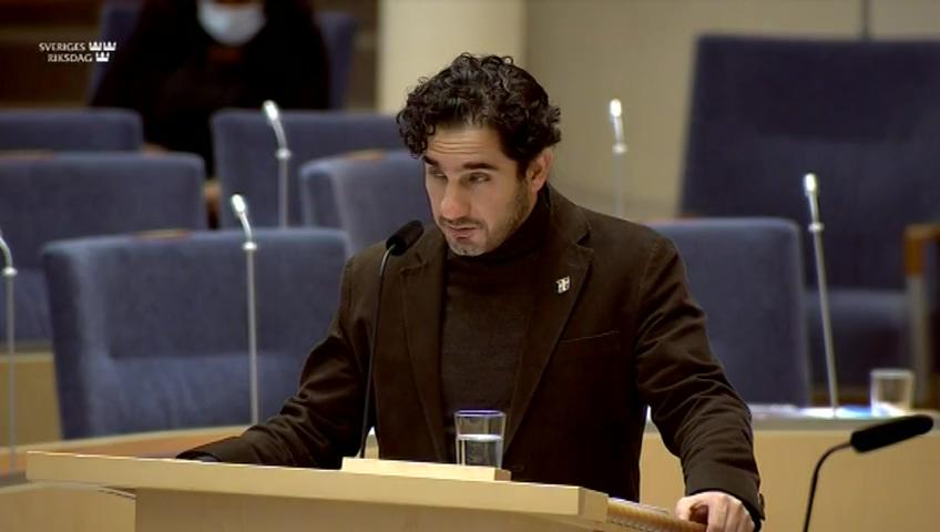 Stillbild från Interpellationsdebatt, Stärkta pensionsavsättningar