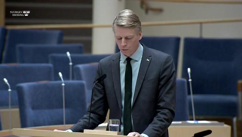 Stillbild från Interpellationsdebatt, Unga personers möjlighet att köpa bostad