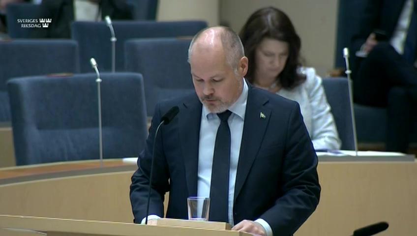 Stillbild från Interpellationsdebatt, Fastställande av faderskap hos ogifta