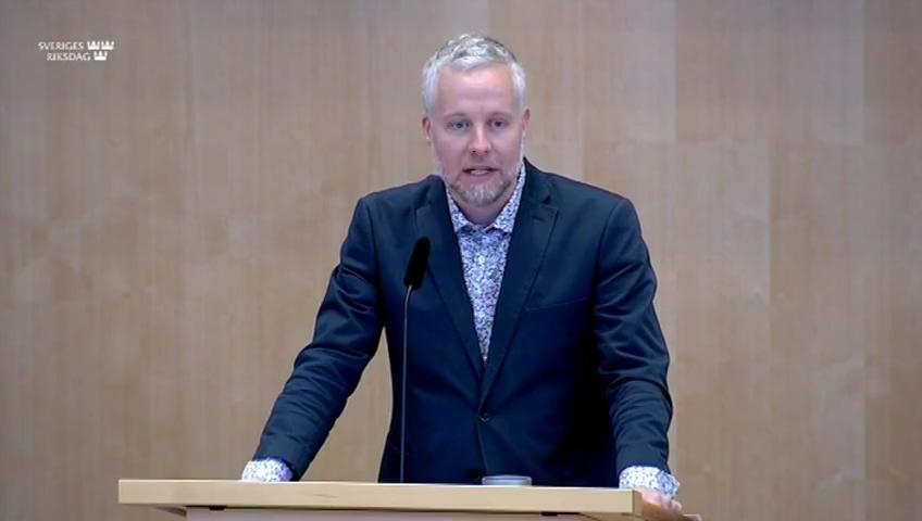 Stillbild från Debatt om förslag, Riksrevisionens rapport om undantag från skolplikten - regler, tillämpning och tillsyn