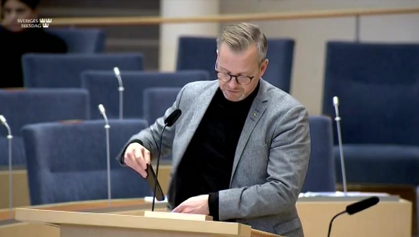 Stillbild från Interpellationsdebatt, Åtgärder kopplade till gängkriminalitet