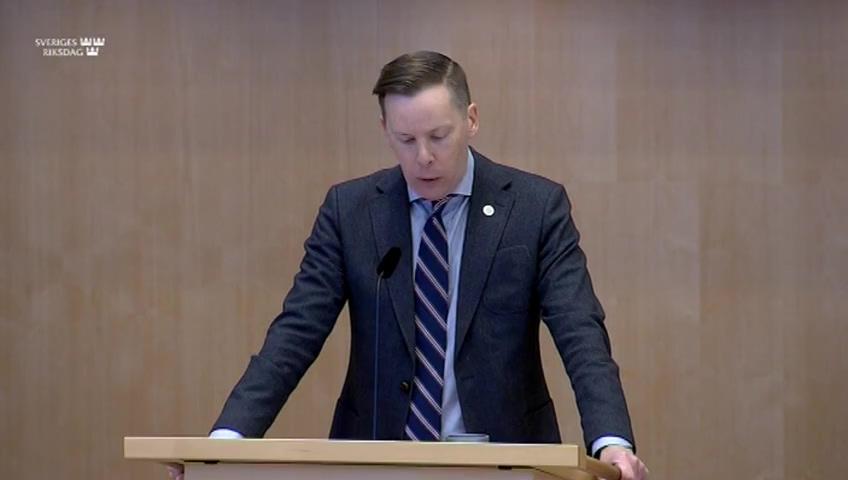 Stillbild från Debatt om förslag, Riksrevisionens rapport om effektiviteten i förmedlingsverksamheten