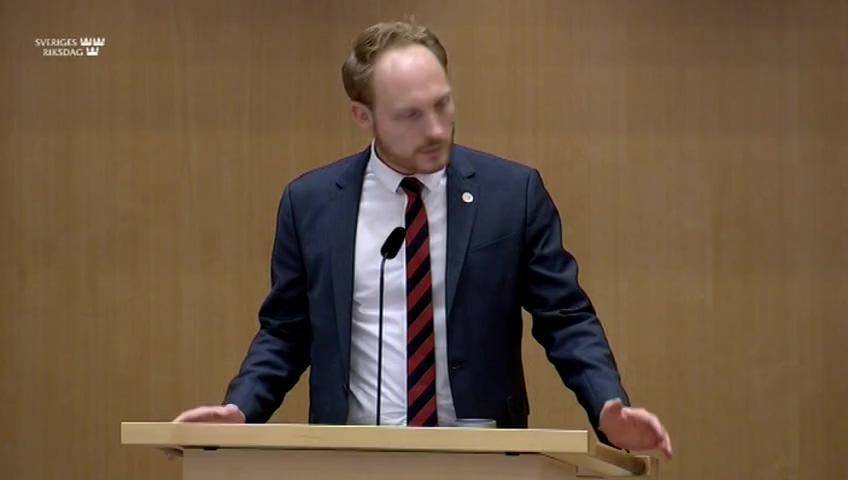 Stillbild från Debatt om förslag, En moderniserad radio- och tv-lag