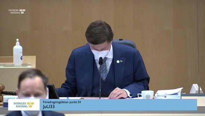 Stillbild från Debatt om förslag, Mer ändamålsenliga sammansättningsregler för mark- och miljödomstolarna