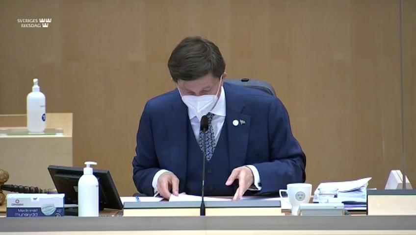 Stillbild från Debatt om förslag, Regler om internationellt samarbete anpassas till nya regler om skyddstillsyn och tillträdesförbud till butik