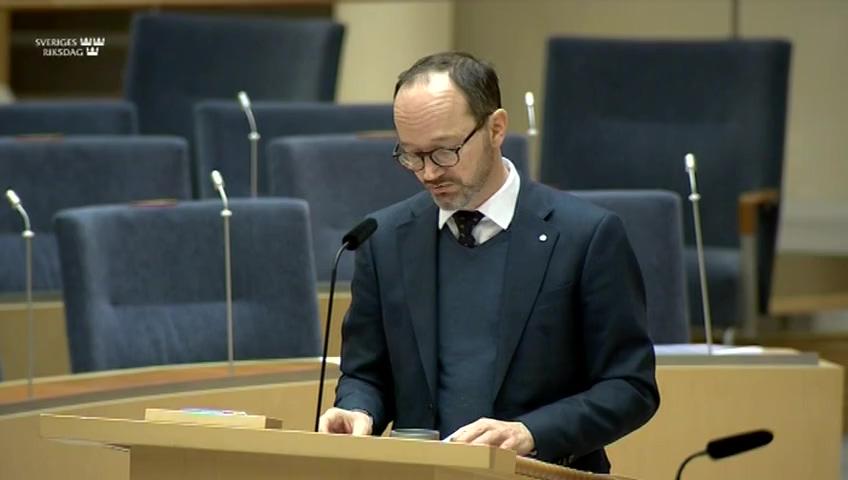 Stillbild från Interpellationsdebatt, Nollvisionen och oskyddade trafikanter