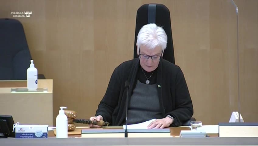 Stillbild från Beslut, Beslut