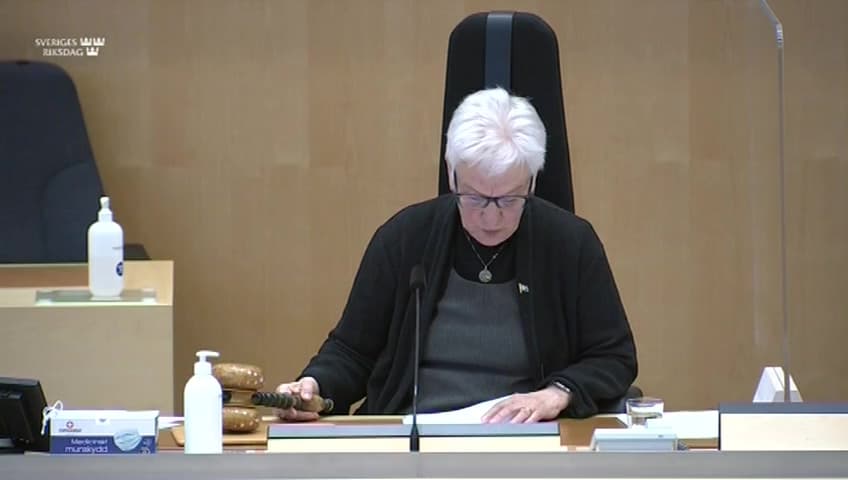 Stillbild från Beslut, Beslut