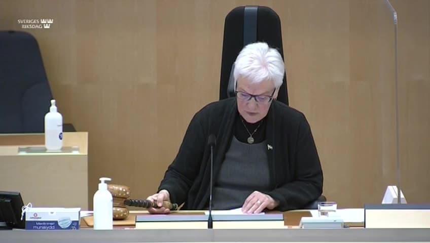 Stillbild från Beslut, Beslut