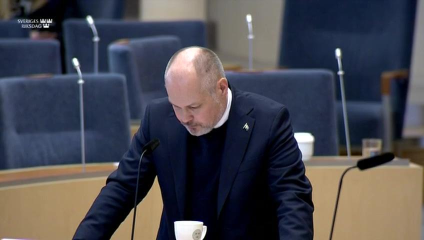 Stillbild från Interpellationsdebatt, Licensiering av advokater