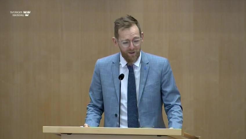 Stillbild från Debatt om förslag, Extra ändringsbudget för 2021 - Förlängda ersättningar på sjukförsäkringsområdet, stöd till företag och andra åtgärder med anledning av coronaviruset