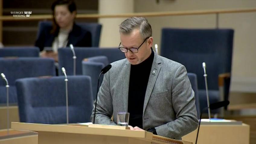 Stillbild från Interpellationsdebatt, Personer som bedöms som säkerhetsrisker