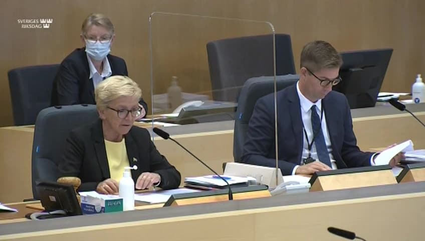 Stillbild från Beslut, Beslut