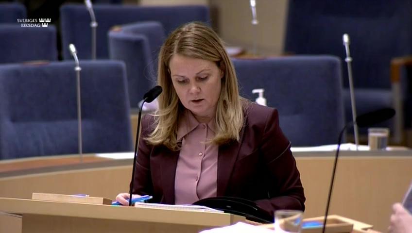 Stillbild från Interpellationsdebatt, Rapportering till nötkreatursregistret