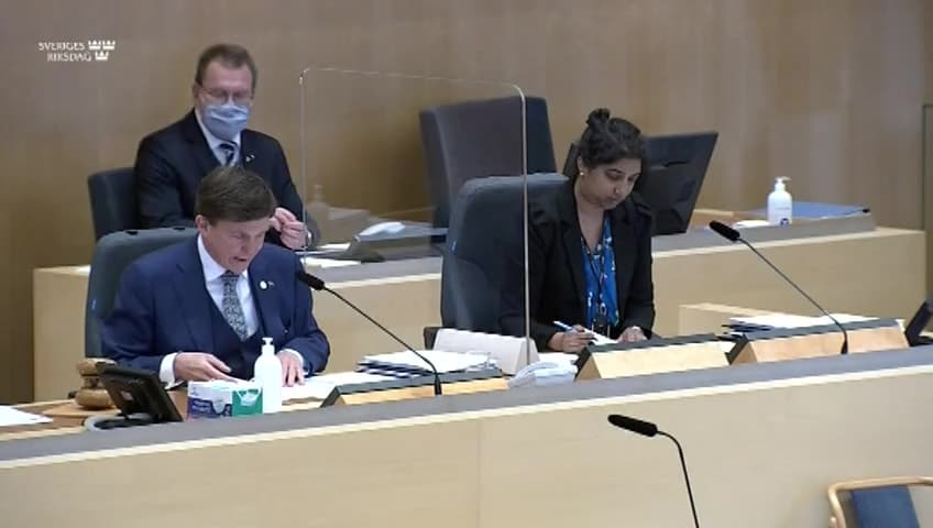 Stillbild från Beslut, Beslut