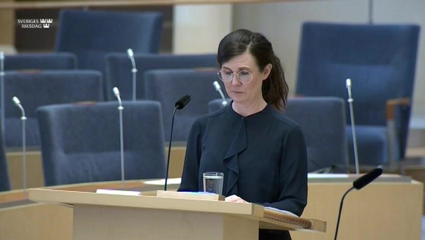 Stillbild från Interpellationsdebatt, Omvandling från lokaler till bostäder
