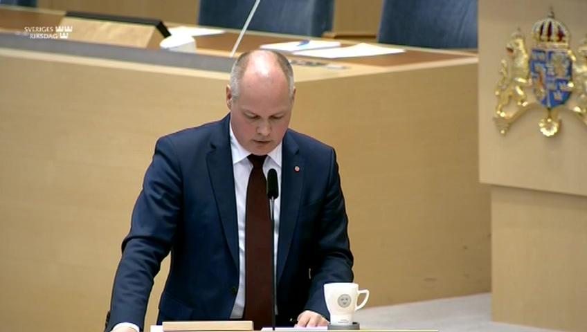 Stillbild från Interpellationsdebatt, Bortförda barn som utsätts för hedersbrott