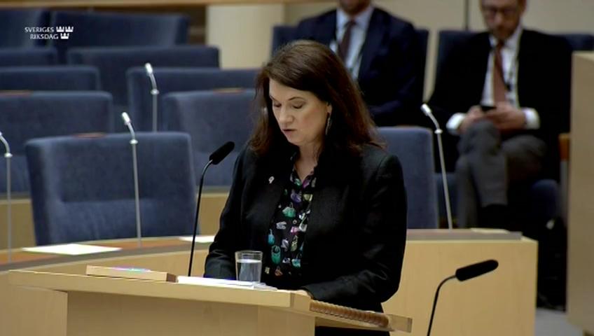 Stillbild från Interpellationsdebatt, Raoul Wallenbergs försvinnande