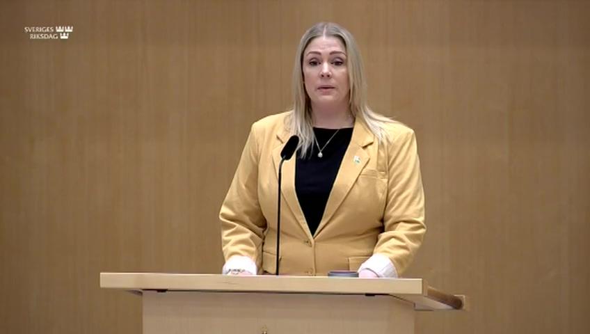 Stillbild från Debatt om förslag, Konsumenträtt