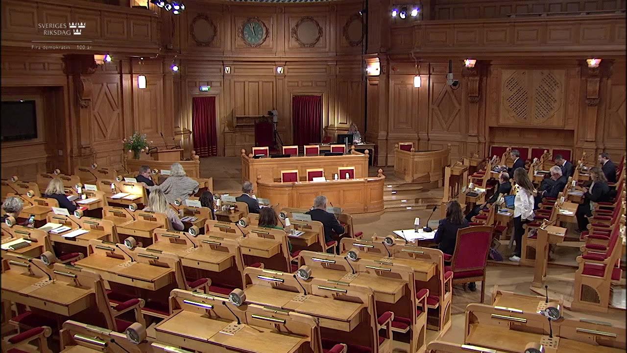 Stillbild från Öppen utfrågning, KU-utfrågning med statsrådet Mikael Damberg (S)