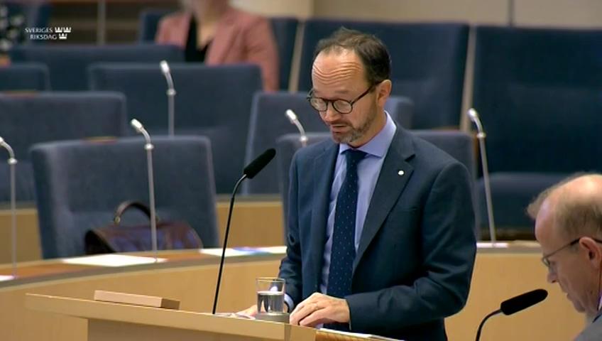Stillbild från Interpellationsdebatt, Utländska stöldligor