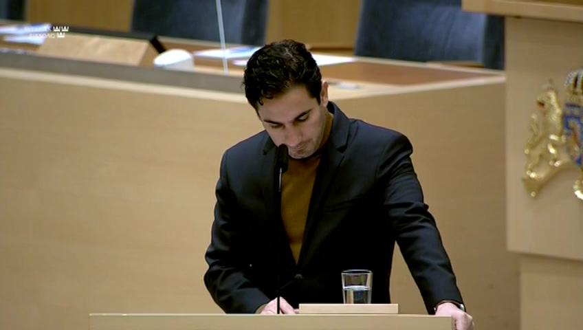 Stillbild från Interpellationsdebatt, Indragen aktivitetsersättning för unga vuxna med funktionsnedsättning