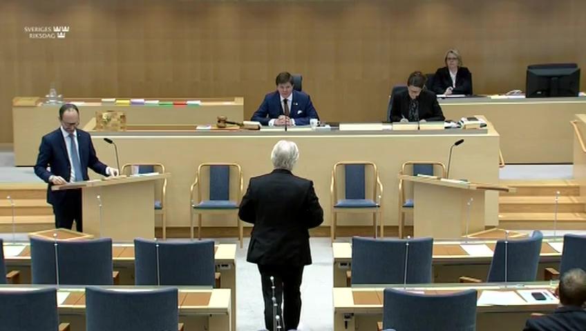 Stillbild från Interpellationsdebatt, Ordning och reda kring elskotrar