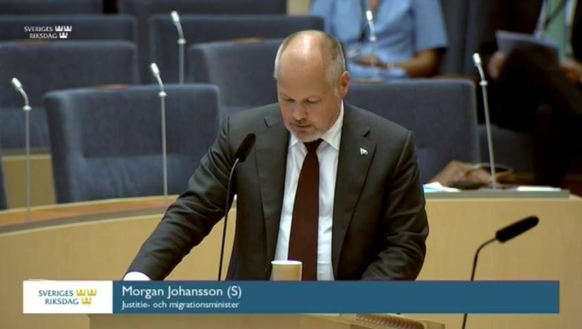 Stillbild från Interpellationsdebatt, Tjänstemannastatus för all blåljuspersonal