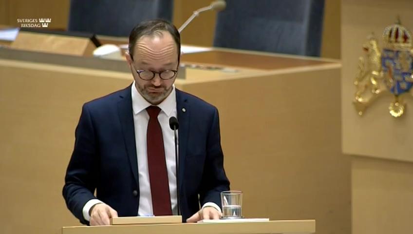 Stillbild från Interpellationsdebatt, Undervärdering av tåg- och bussresandets samhällsnytta