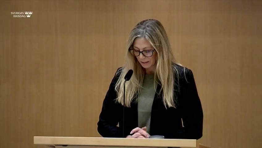 Stillbild från Debatt om förslag, Förstärkt nedsättning av arbetsgivaravgifter för personer som arbetar med forskning eller utveckling