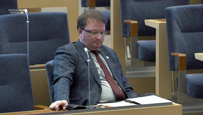 Stillbild från Interpellationsdebatt, Arbetsmiljö i naturområden med rovdjur