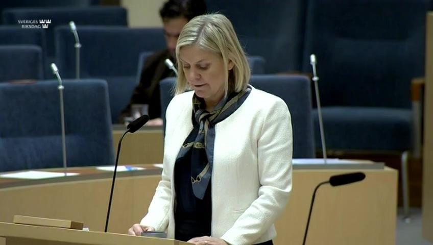 Stillbild från Interpellationsdebatt, En distansbaserad skatt på tunga lastbilar