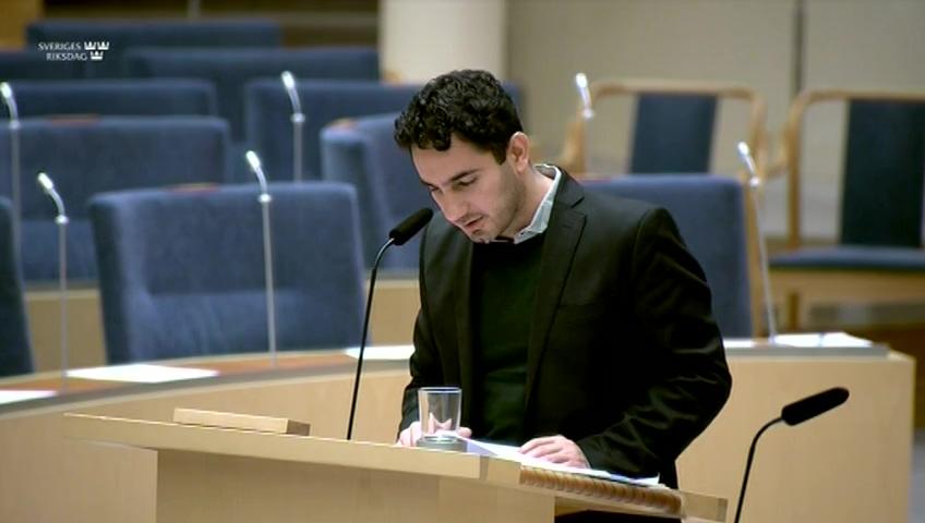 Stillbild från Interpellationsdebatt, Rättvisande och förutsebart inkomstunderlag i socialförsäkringarna 