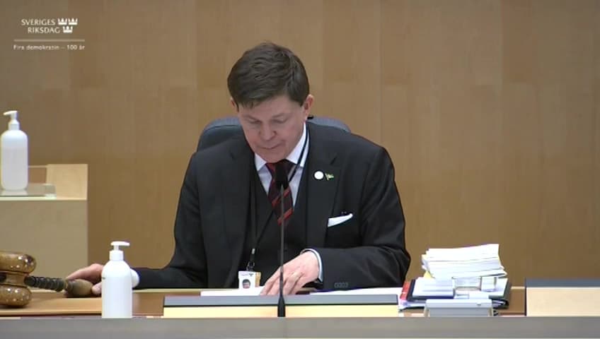 Stillbild från Beslut, Beslut