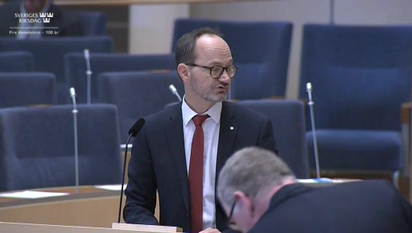 Stillbild från Interpellationsdebatt, Översyn av böter och sanktionsavgifter