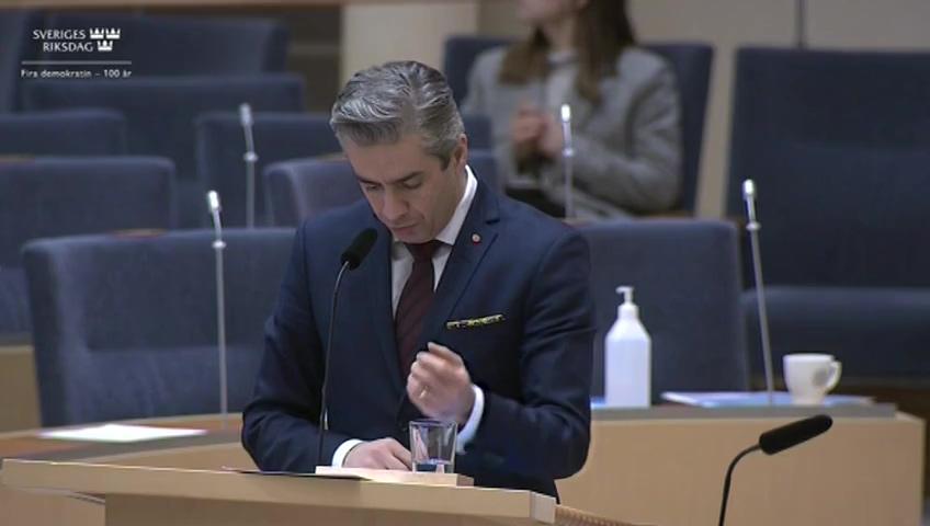 Stillbild från Interpellationsdebatt, Läget för bränsleberoende företag