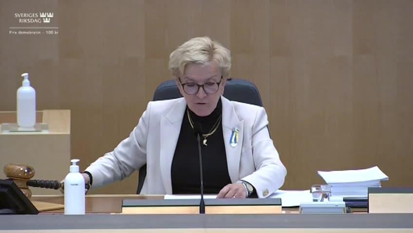 Stillbild från Beslut, Beslut