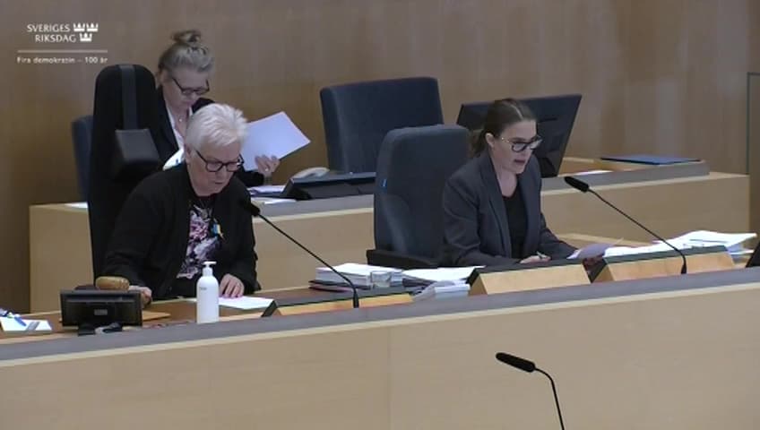 Stillbild från Beslut, Beslut